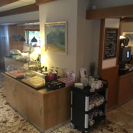 Alpen Adria Rausch Gasthof 3*