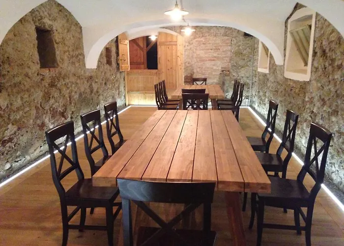 Alpen Adria Rausch בית הארחה לדניצן